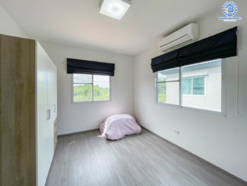 *****บ้านแฝดมือสองนนทบุรี แบรนด์ LH ม.อินนิซิโอ3 ปิ่นเกล้า-วงแหวน เนื้อที่ 38 ตร.ว. ฟังก์ชัน 3 ห้องนอน 3 ห้องน้ำ บ้านสวยพร้อมอยู่ พร้อมสาธารณูปโภคครบครัน บนทำเลเดินทางสะดวก เชื่อมต่อถนนกาญจนาภิเษก - ศาลายา ใกล้ทางด่วนศรีรัช ม.มหิดล และห้างฯ ชั้นนำมากมาย